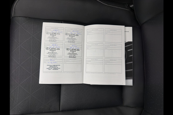 Lexus UX 300e Luxury 54 kWh (INCL.BTW)  Aut. *PANO | LEATHER | FULL-LED | ADAPTIVE-CRUISE | CAMERA | KEYLESS | NAVI-FULLMAP | DAB+ | PRIVACY-GLASS | ECC | PDC | 17''ALU*