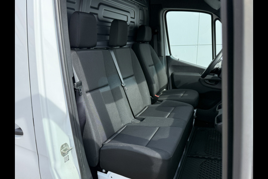 Mercedes-Benz eSprinter 312 55kWh L2H2 Elektrisch 168 km WLTP 97,1% (SOH) 80kW Snelladen Climate Control Camera Stoelverwarming Laadkabel