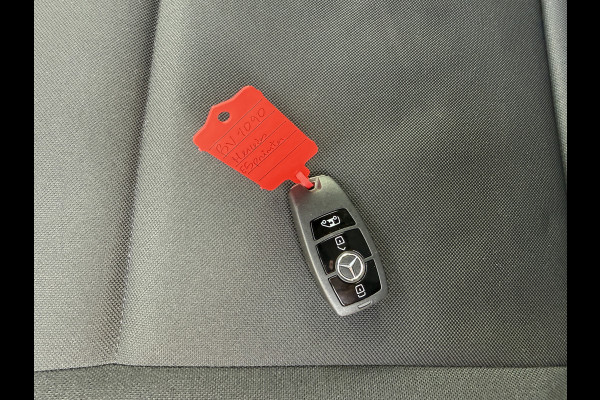 Mercedes-Benz eSprinter 312 55kWh L2H2 Elektrisch 168 km WLTP 97,1% (SOH) 80kW Snelladen Climate Control Camera Stoelverwarming Laadkabel