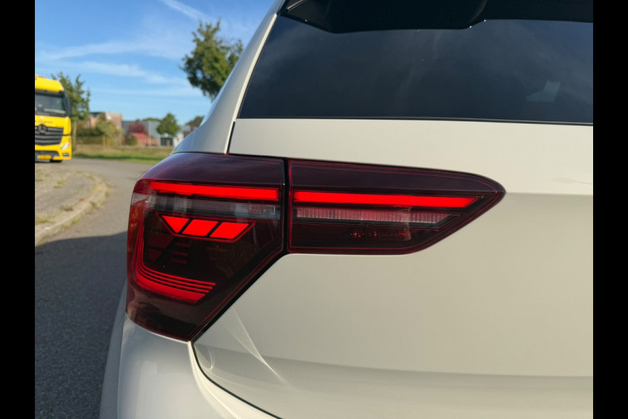 Volkswagen Polo 1.0 TSI R-Line Business