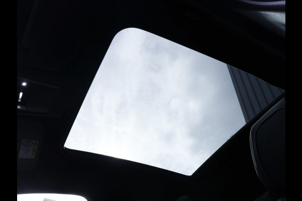 Peugeot 208 1.2 PureTech GT-Line Sport PANORAMADAK,APPLE CARPLAY,SFEER VERLICHTING,LEDER,ELECTRISCHE STOELEN,STOELVERWARMING,PDC)