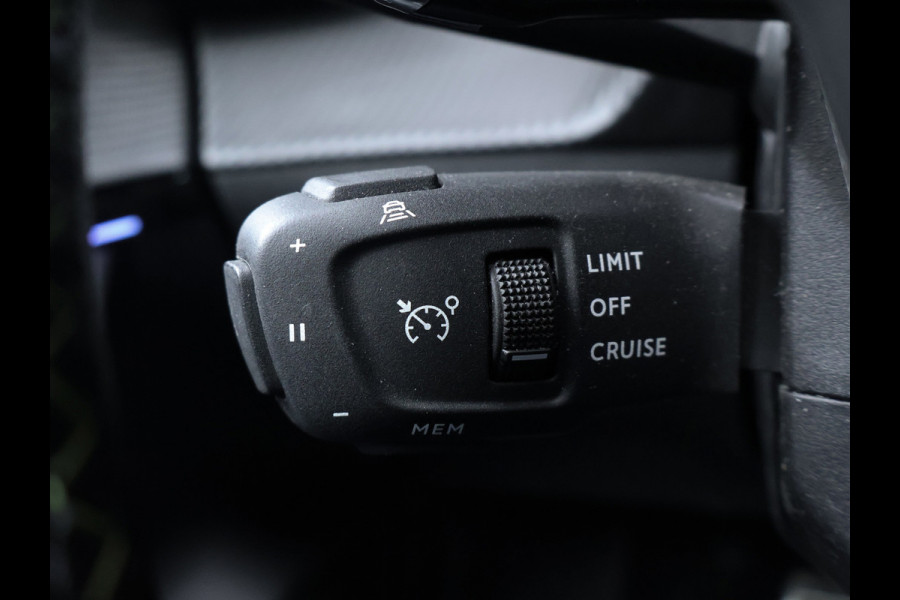Peugeot 208 1.2 PureTech GT-Line Sport PANORAMADAK,APPLE CARPLAY,SFEER VERLICHTING,LEDER,ELECTRISCHE STOELEN,STOELVERWARMING,PDC)