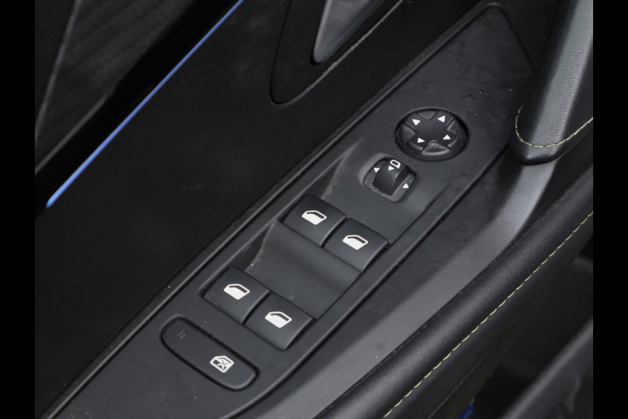 Peugeot 208 1.2 PureTech GT-Line Sport PANORAMADAK,APPLE CARPLAY,SFEER VERLICHTING,LEDER,ELECTRISCHE STOELEN,STOELVERWARMING,PDC)