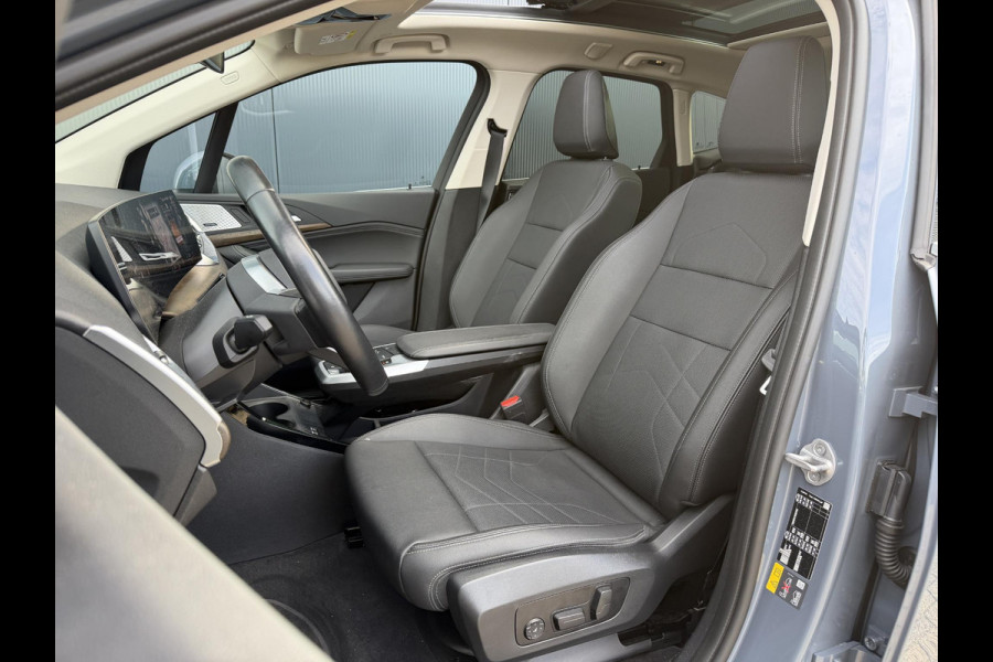 BMW 2 Serie Active Tourer 225e xDrive Luxury Line 17"/Leder + memory/Panoramadak/Stoelmassage/Harman Kardon/Camera/Head-up/Apple Carplay & Android Auto