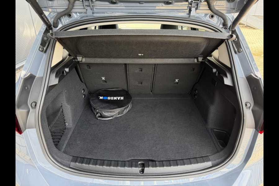 BMW 2 Serie Active Tourer 225e xDrive Luxury Line 17"/Leder + memory/Panoramadak/Stoelmassage/Harman Kardon/Camera/Head-up/Apple Carplay & Android Auto
