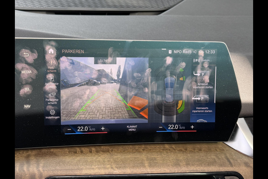 BMW 2 Serie Active Tourer 225e xDrive Luxury Line 17"/Leder + memory/Panoramadak/Stoelmassage/Harman Kardon/Camera/Head-up/Apple Carplay & Android Auto