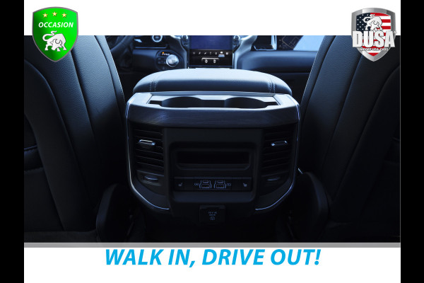 Dodge Ram 1500 | Laramie | Night | 3.0L I6 Hurricane | Crew Cab | 4X4 | 14,4-inch Touchscreen | Passenger Display | Getoonde accessoires zijn verkrijgbaar tegen meerprijs