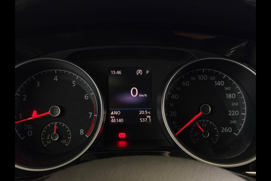 Volkswagen Touran 1.5 TSI Highline 7p Carplay Panorama