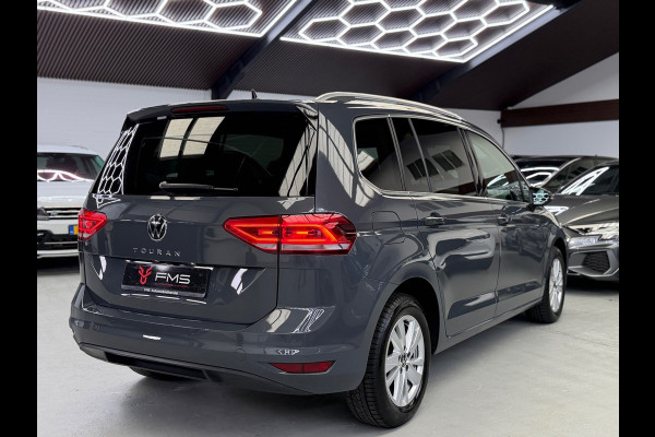 Volkswagen Touran 1.5 TSI Highline 7p Carplay Panorama