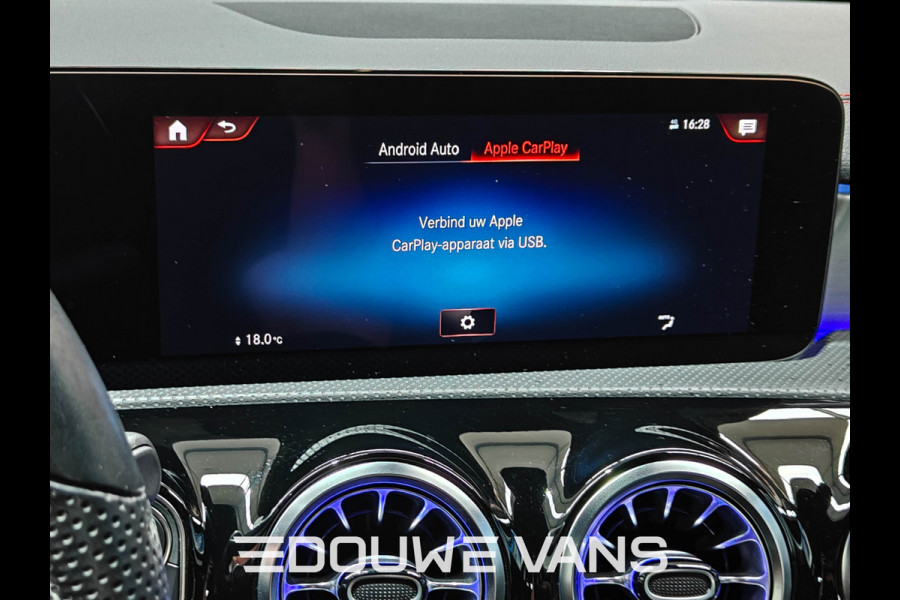 Mercedes-Benz CLA-Klasse 250e AMG Line Shooting Brake Memory Trekhaak LED Ambiente Verli. Camera