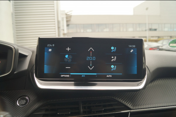 Peugeot 2008 1.2 PureTech Allure -NAVI-ECC-CAM-TREKHAAK-PDC-