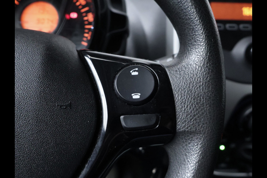 Peugeot 108 1.0 e-VTi Blue Lion Sport (AIRCO,CRUISE,SPORTSTOELEN,LED,GETINT,LM VELGEN,NETTESTAAT)