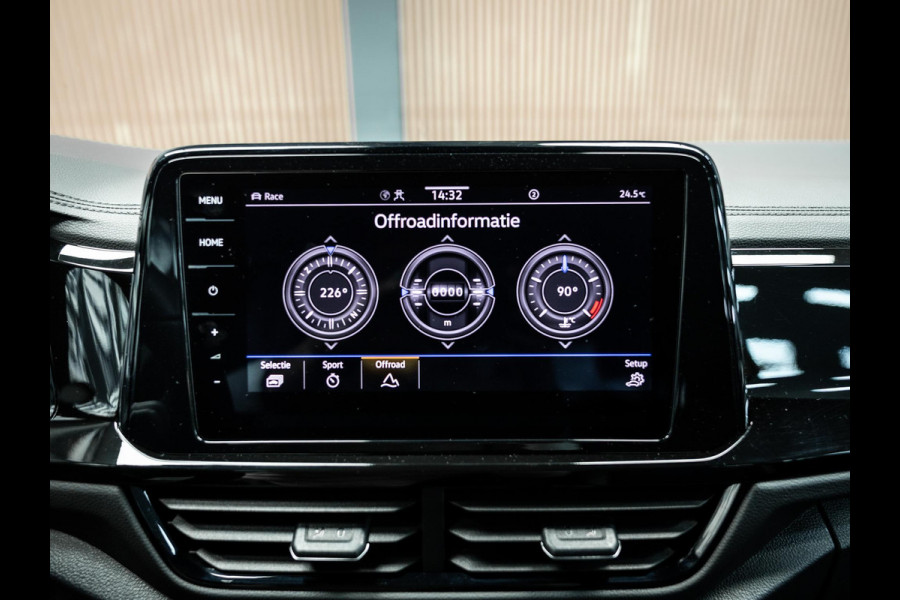 Volkswagen T-Roc 2.0 TSI 4Motion R Vol uitgevoerde T-roc met Akra uiterst netjes onderhouden