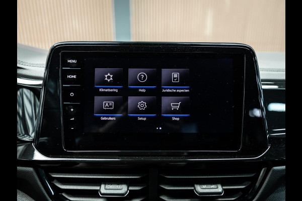 Volkswagen T-Roc 2.0 TSI 4Motion R Vol uitgevoerde T-roc met Akra uiterst netjes onderhouden