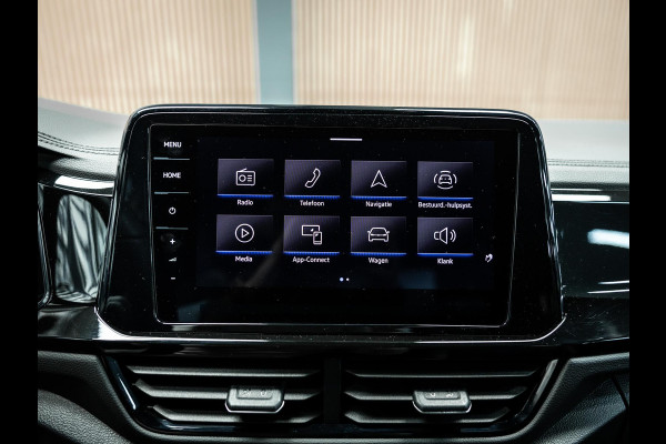 Volkswagen T-Roc 2.0 TSI 4Motion R Vol uitgevoerde T-roc met Akra uiterst netjes onderhouden