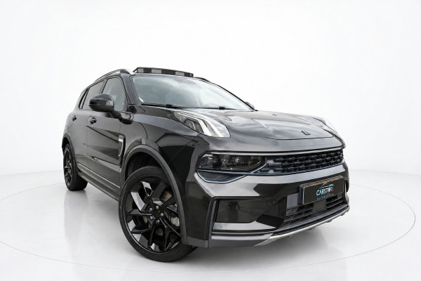 Lynk & Co 01 1.5 BLACK EDITION PANO CAM ACC SFEER MEMORY