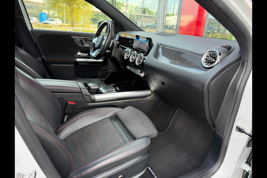 Mercedes-Benz GLA 250e Business Solution AMG Limited | Panorama | Memory Seats | Sfeerverlichting | Camera | Keyless |