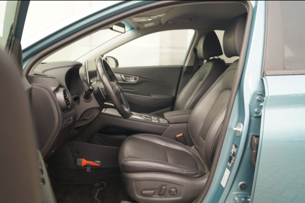 Hyundai Kona EV Premium 64 kWh -SOH92%-LEER-NAVI-ECC-CAM-