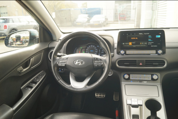 Hyundai Kona EV Premium 64 kWh -SOH92%-LEER-NAVI-ECC-CAM-