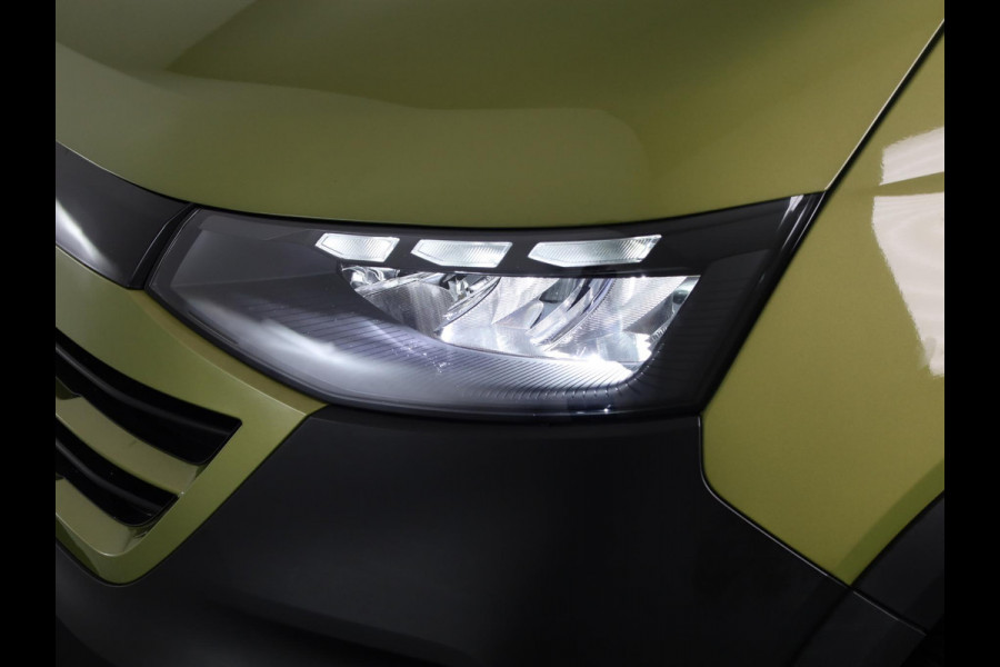 Volkswagen Transporter 2.0 TDI L2H1 30 PanAmericana DC Luxe Dubbel Cabine | Stylingpakket | Trekhaak | Laadruimtebetimmering