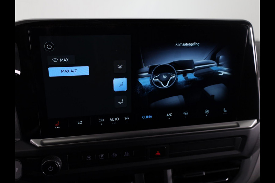 Volkswagen Transporter 2.0 TDI L2H1 30 PanAmericana DC Luxe Dubbel Cabine | Stylingpakket | Trekhaak | Laadruimtebetimmering