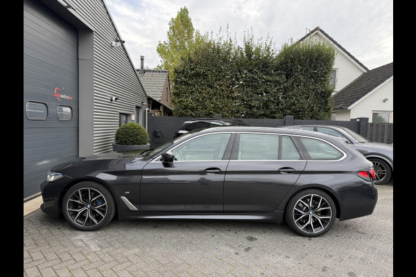 BMW 5 Serie Touring 530i High Executive Edition M-Sport | Panoramadak | Harmon Kardon | Head-up | 360* Camera |