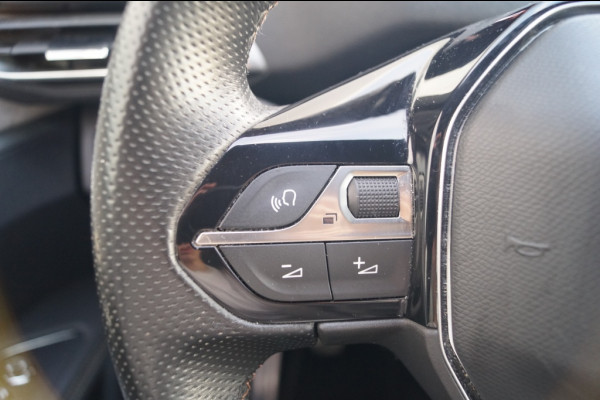 Peugeot 3008 1.2 PureTech 130pk GT -NAVI-ECC-CAM-TREKHAAK-