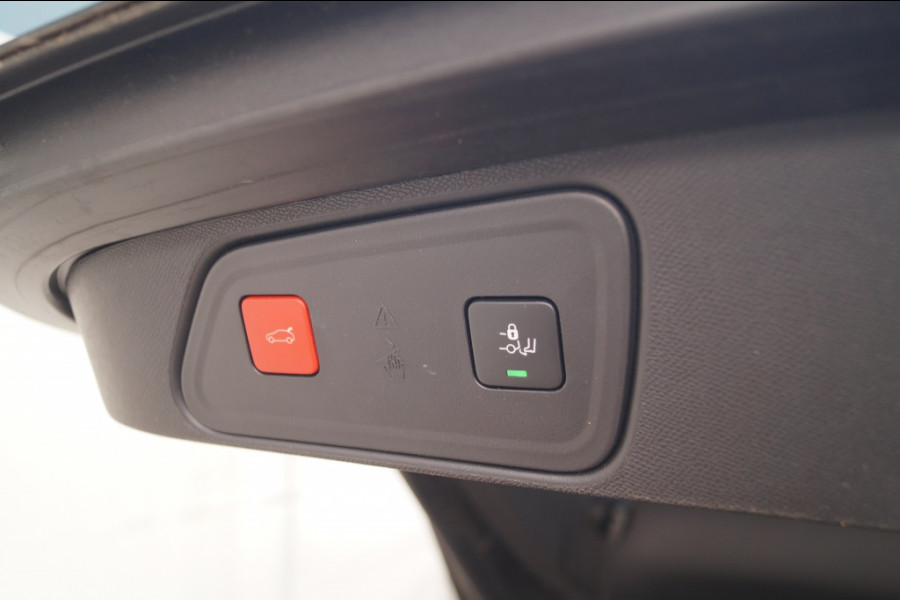 Peugeot 3008 1.2 PureTech 130pk GT -NAVI-ECC-CAM-TREKHAAK-