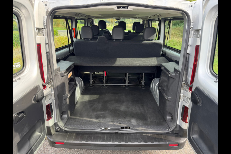 Renault Trafic Passenger 1.6 dCi Grand Authentique Energy