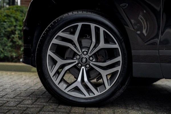 Land Rover Range Rover Velar 2.0 Turbo 250 PK 1e eigenaar AWD R-Dynamic Keyless Stoelverwarming Trekhaak 21''