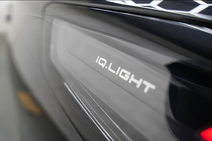 Volkswagen Tiguan 1.5 eTSI 3x R Line PANO IQ HEAD UP H&K 360