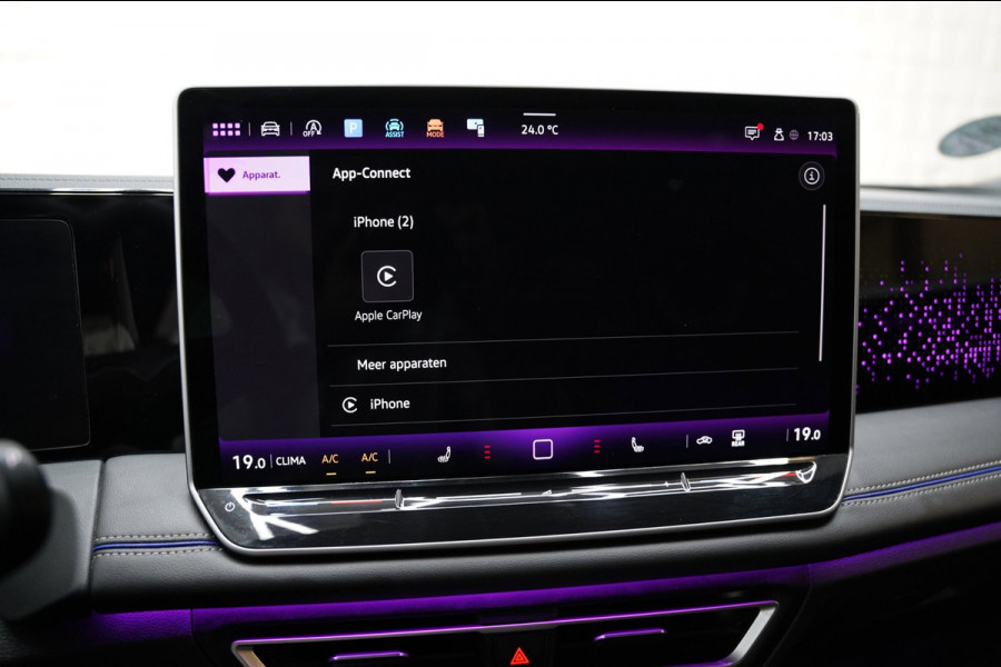 Volkswagen Tiguan 1.5 eTSI 3x R Line PANO IQ HEAD UP H&K 360