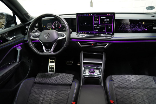Volkswagen Tiguan 1.5 eTSI 3x R Line PANO IQ HEAD UP H&K 360