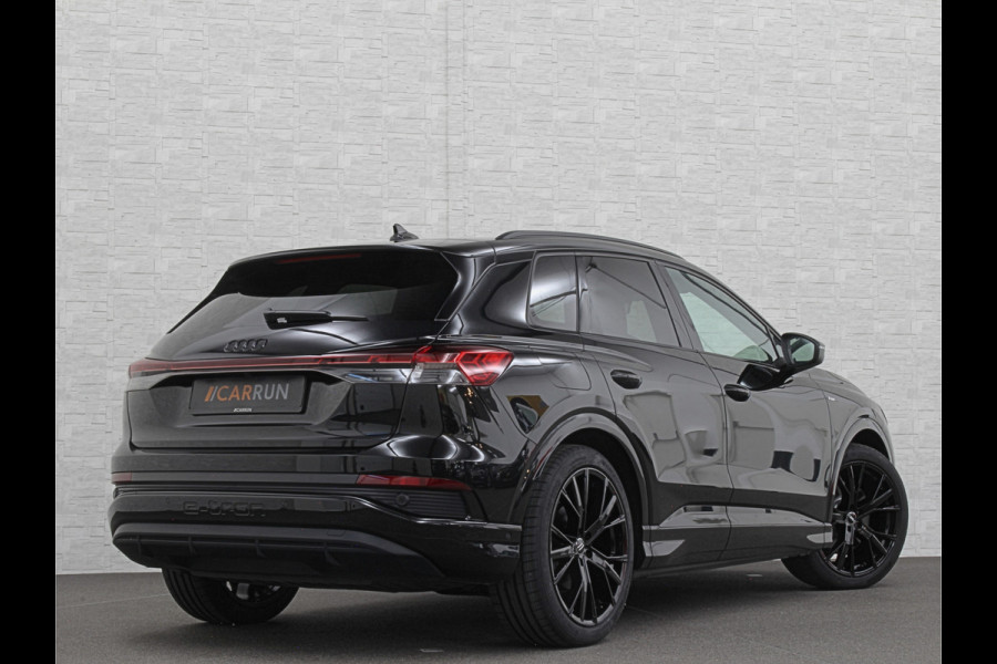 Audi Q4 e-tron 40 S-Line | Sportstoelen | Headup | Leder | 20" | MMI Pro | Zwarte hemelbekleding | 6x Q4 OP VOORRAAD! | Wegklapbare Trekhaak | Privacyglas | Btw auto | 28885,= ex btw. | Bovag garantie.