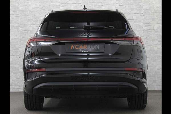 Audi Q4 e-tron 40 S-Line | Sportstoelen | Headup | Leder | 20" | MMI Pro | Zwarte hemelbekleding | 6x Q4 OP VOORRAAD! | Wegklapbare Trekhaak | Privacyglas | Btw auto | 28885,= ex btw. | Bovag garantie.
