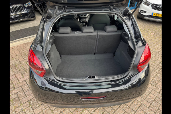 Peugeot 208 1.2 PureTech Active 2018 ZWART AIRCO APK NAP!