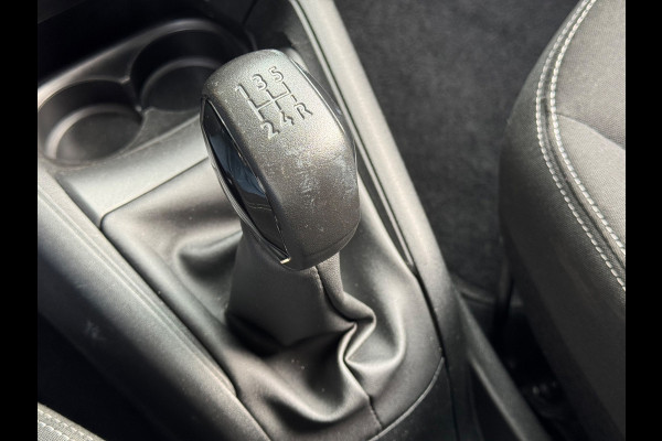 Peugeot 208 1.2 PureTech Active 2018 ZWART AIRCO APK NAP!