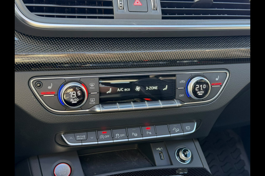 Audi Q5 3.0 TFSI SQ5 quattro Pro Line Plus | Bang & Olufsen | RS Leer | Luchtvering | Panoramadak | Stoelverwarming | Carbon | Head-Up Display | Adaptive Cruise Control | Apple Carplay | 360 Camera | Standkachel | Trekhaak | Memory Se