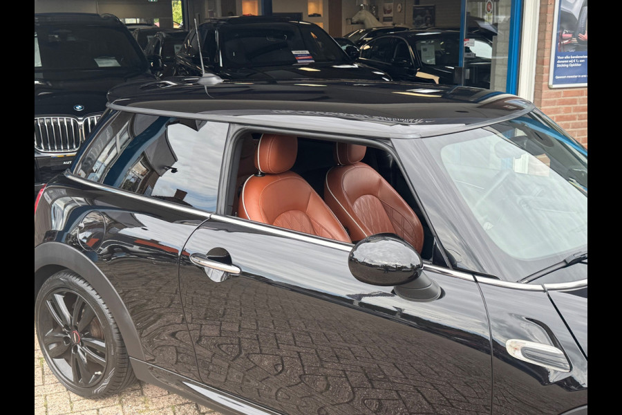 MINI 3-deurs 1.5 Cooper JCW 2019 ZWART NAVI LEDER LM NAP!