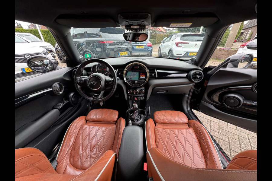 MINI 3-deurs 1.5 Cooper JCW 2019 ZWART NAVI LEDER LM NAP!