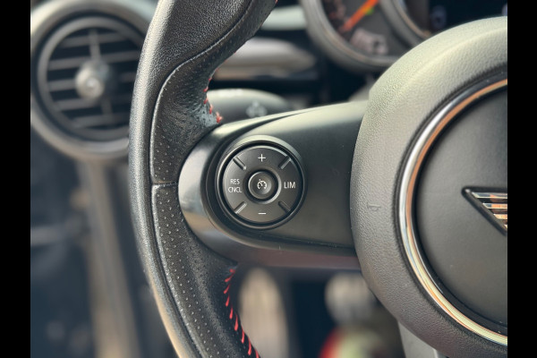 MINI 3-deurs 1.5 Cooper JCW 2019 ZWART NAVI LEDER LM NAP!