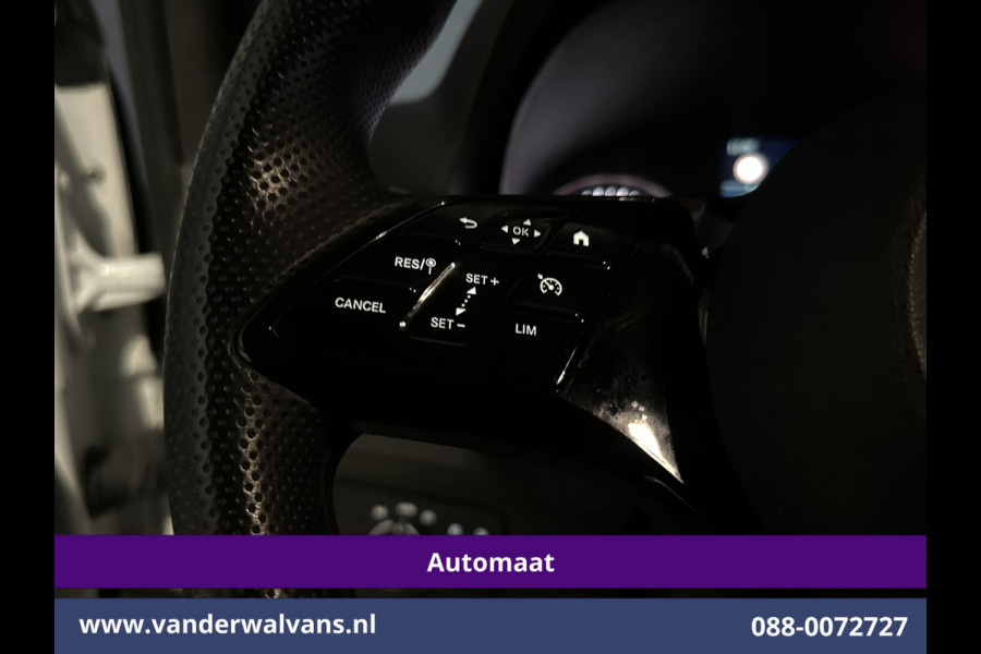 Mercedes-Benz Sprinter 317 CDI 170pk 9G-Tronic Automaat L2H2 Euro6 Airco | Camera | Navigatie | LED | Cruisecontrol | Stoelverwarming Chauffeursstoel, Parkeersensoren, Bijrijdersbank