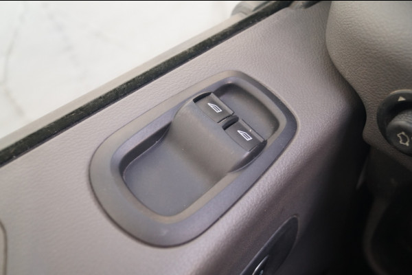 Ford Transit 330 2.0 TDCI 130pk L2-H2 Trend -AIRCO-PDC-NAVI-
