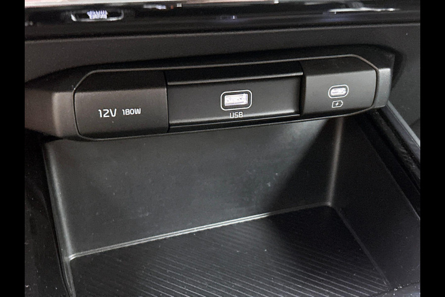 Kia Niro 1.6 GDi Hybrid DynamicLine CAMERA | NAVI & CARPLAY  | STOF-LEER