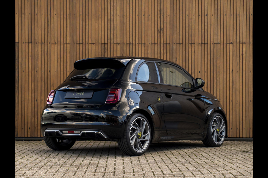 Abarth 500 Turismo 42 kWh | Panoramadak | Stoelverwarming | Camera