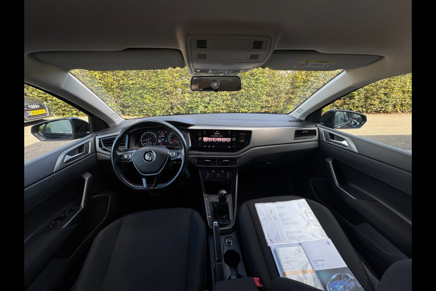 Volkswagen Polo 1.0 MPI Comfortline TREKHAAK / CARPLAY / NAVI / CRUISE / NL AUTO MET NAP