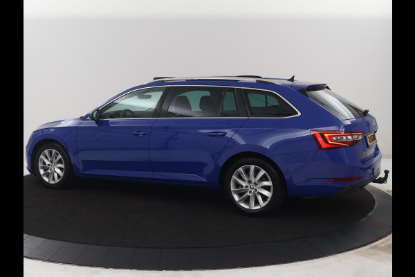 Škoda Superb Combi 1.5 TSI ACT Ambition Business | Panoramadak | Trekhaak | Memory | Adaptive cruise | Carplay | Stoelverwarming | Full LED | Park assist |