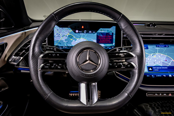 Mercedes-Benz E-Klasse Estate 300 e Exclusive Line|Pano|Full