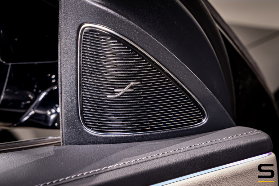 Mercedes-Benz E-Klasse Estate 300 e Exclusive Line|Pano|Full