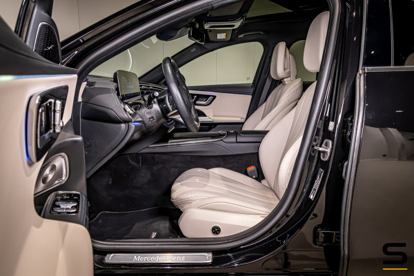 Mercedes-Benz E-Klasse Estate 300 e Exclusive Line|Pano|Full